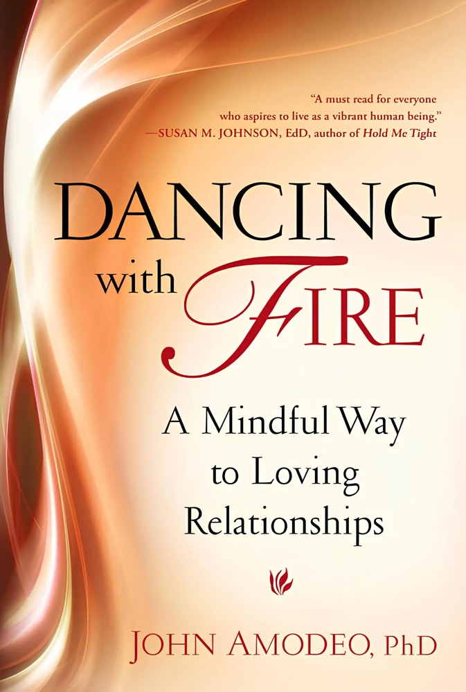 کتاب رقصیدن با آتش (Dancing with Fire) نسخه انگلیسی PDF | جان آمودئو