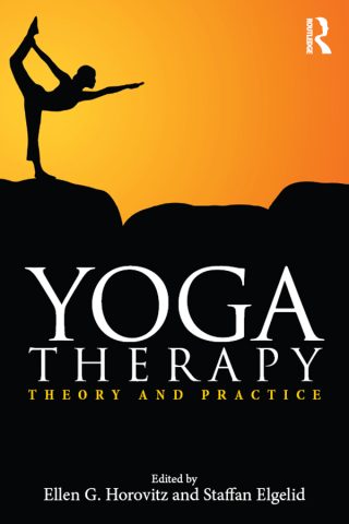 دانلود کتاب یوگا درمانی: نظریه و عمل ۲۰۱۵ Yoga Therapy: Theory and Practice 2015