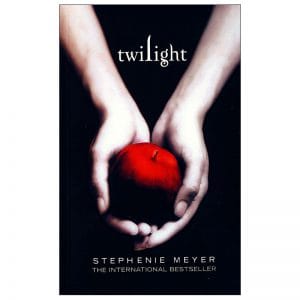 Twilight – Twilight Saga 1 | انتشارات دنیای زبان | خرید کتاب زبان انگلیسی، آلمانی، فرانسه، رمان زبان اصلی ۱۴۰۵