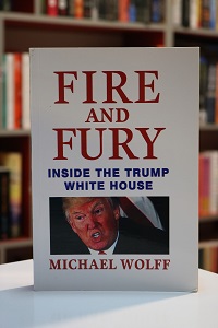 Fire And Fury اثر Michael Wolff