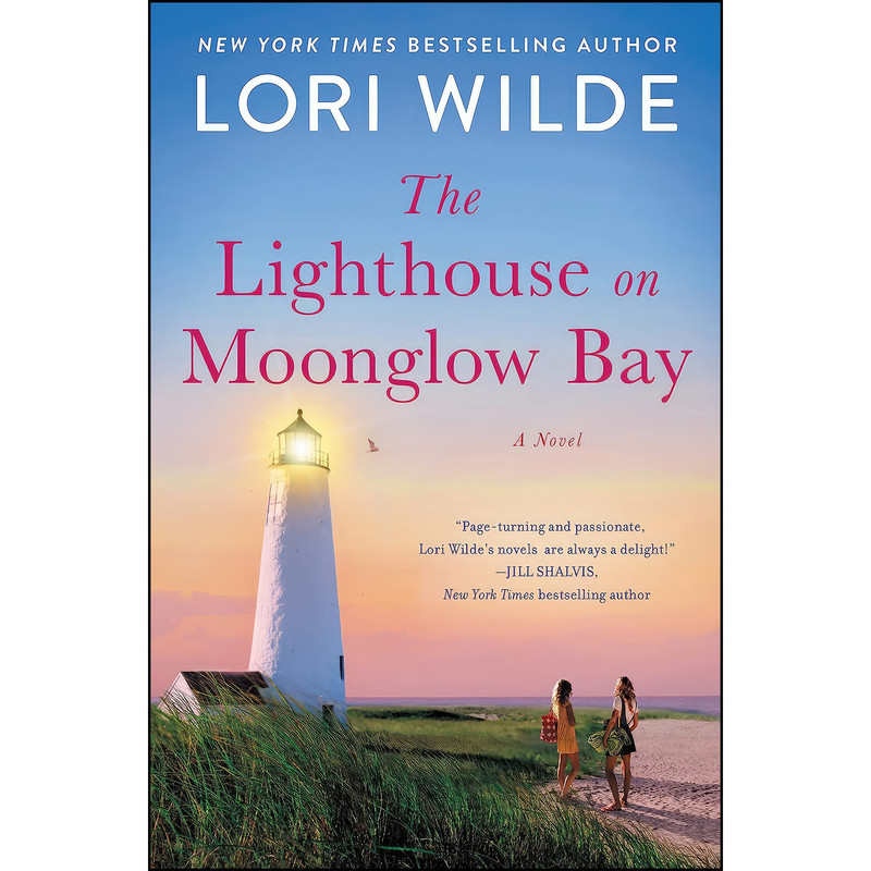 کتاب The Lighthouse on Moonglow Bay اثر Lori Wilde انتشارات William Morrow Paperbacks