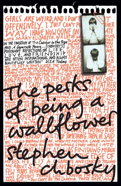 کتاب The Perks of Being a Wallflower Novel by Stephen Chbosky (رمان انگلیسی مزایای منزوی بودن)