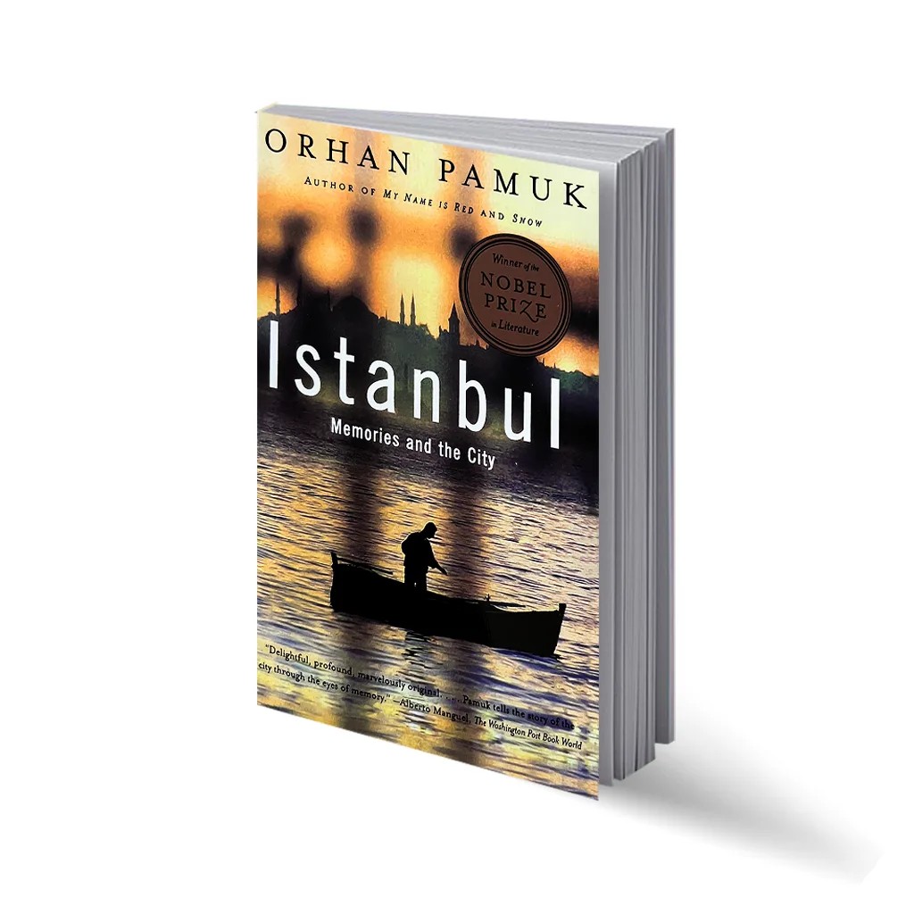 کتاب Istanbul “memories and the city”