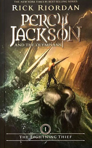 کتاب The Lightning Thief (Percy Jackson and the Olympians 1) (دزد صاعقه)