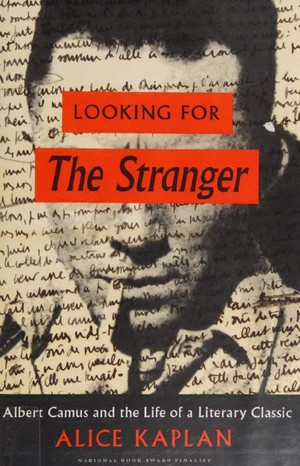 دانلود کتاب Looking for The Stranger Albert Camus and the Life