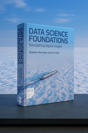 دانلود کتاب Data Science Foundations Navigating digital insight