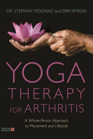 دانلود کتاب یوگا درمانی برای آرتروز ۲۰۱۸ Yoga Therapy for Arthritis 2018
