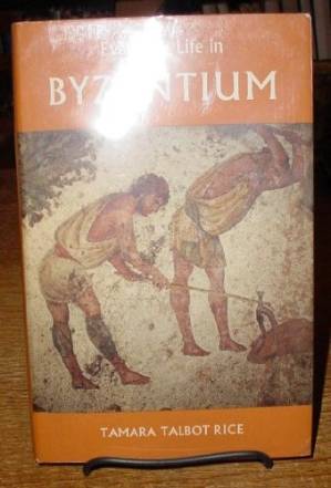 دانلود کتاب Everyday Life in Byzantium