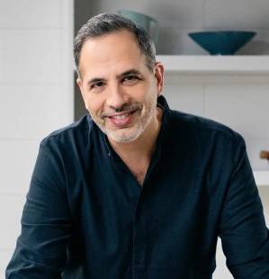 دانلود کتاب Yotam Ottolenghi: Teaches Middle Eastern Cooking