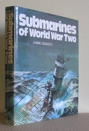 دانلود کتاب Submarines of World War Two