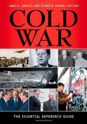 دانلود کتاب Cold War: The Essential Reference Guide