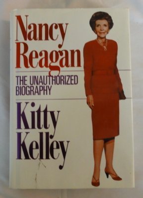 دانلود کتاب Nancy Reagan: The Unauthorized Biography