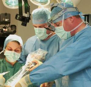 دانلود کتاب Learning Surgery The Surgery Clerkship Manual