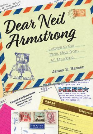 دانلود کتاب Dear Neil Armstrong: letters to the first man on the moon from all mankind