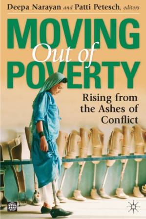 دانلود کتاب Moving out of poverty