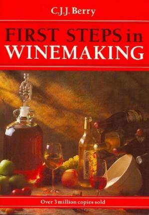 دانلود کتاب First Steps in Winemaking