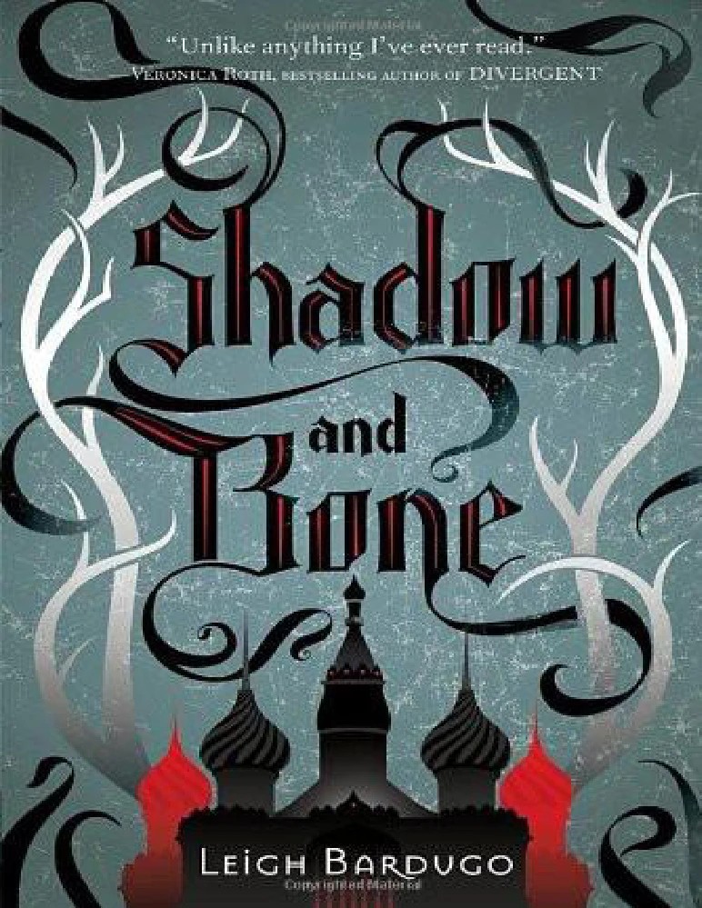 کتاب Shadow and Bone نسخه انگلیسی PDF | نویسنده: Leigh Bardugo