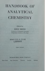 دانلود کتاب Handbook of analytical chemistry