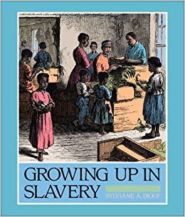 دانلود کتاب Growing Up in Slavery