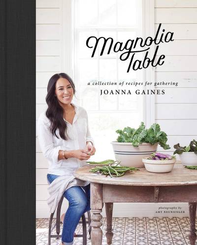 دانلود کتاب Magnolia Table: A Collection of Recipes for Gathering