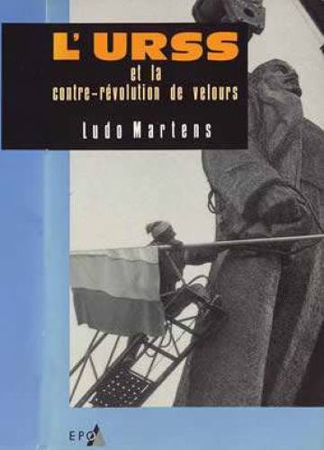 دانلود کتاب L’URSS et la contre-révolution de velours
