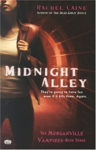 دانلود کتاب Midnight Alley (Morganville Vampires, Book 3